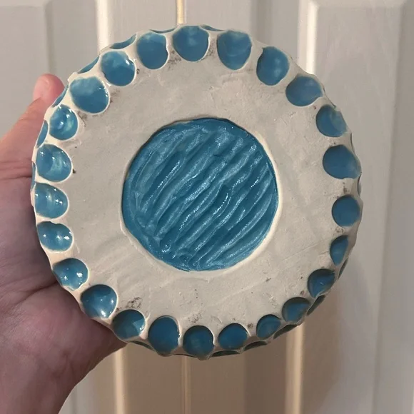 Handmade Pottery Bowl and Hand Knit Potholder - Picture 4 of 6